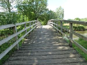 'Wees een brug...'