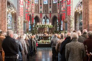 De sluitingsviering in volle gang